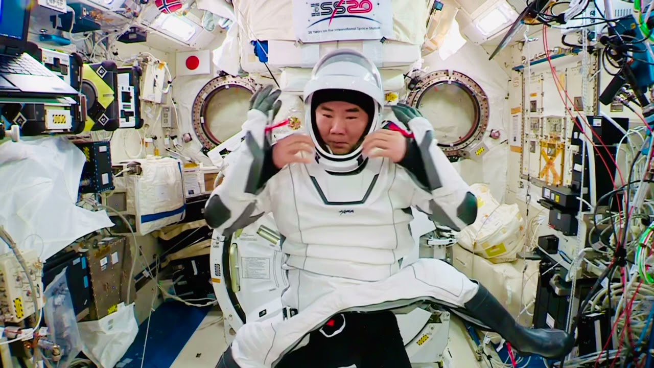 野口宇宙飛行士の宇宙暮らし056 SpaceX 宇宙服を着てみよう!