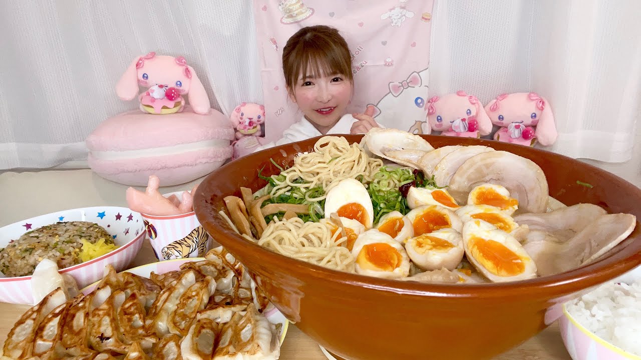 【大食い】こってりラーメン餃子チャーハン【もえあず】