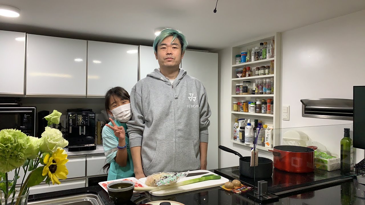 ランチ配信！シャンプーハットてつじさんのつけ麺を作ります！