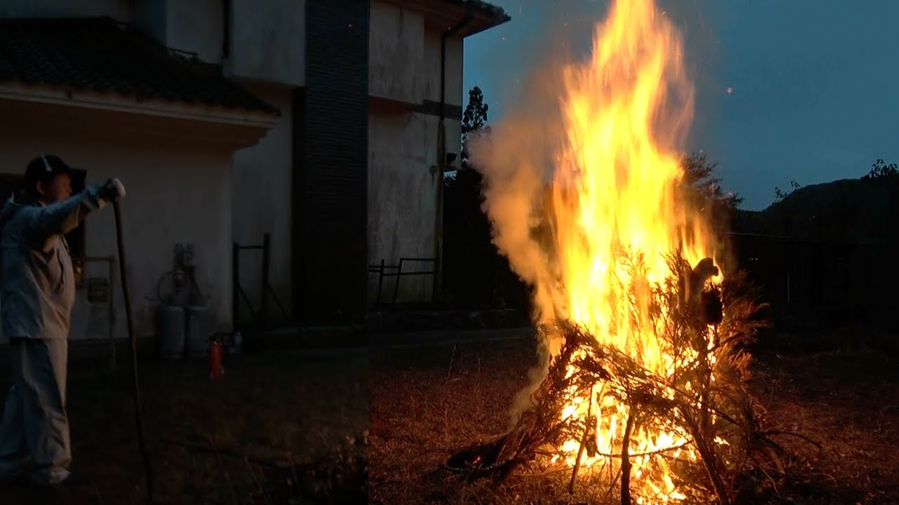 【焚き火】村上、1日中木を燃やしたってよ