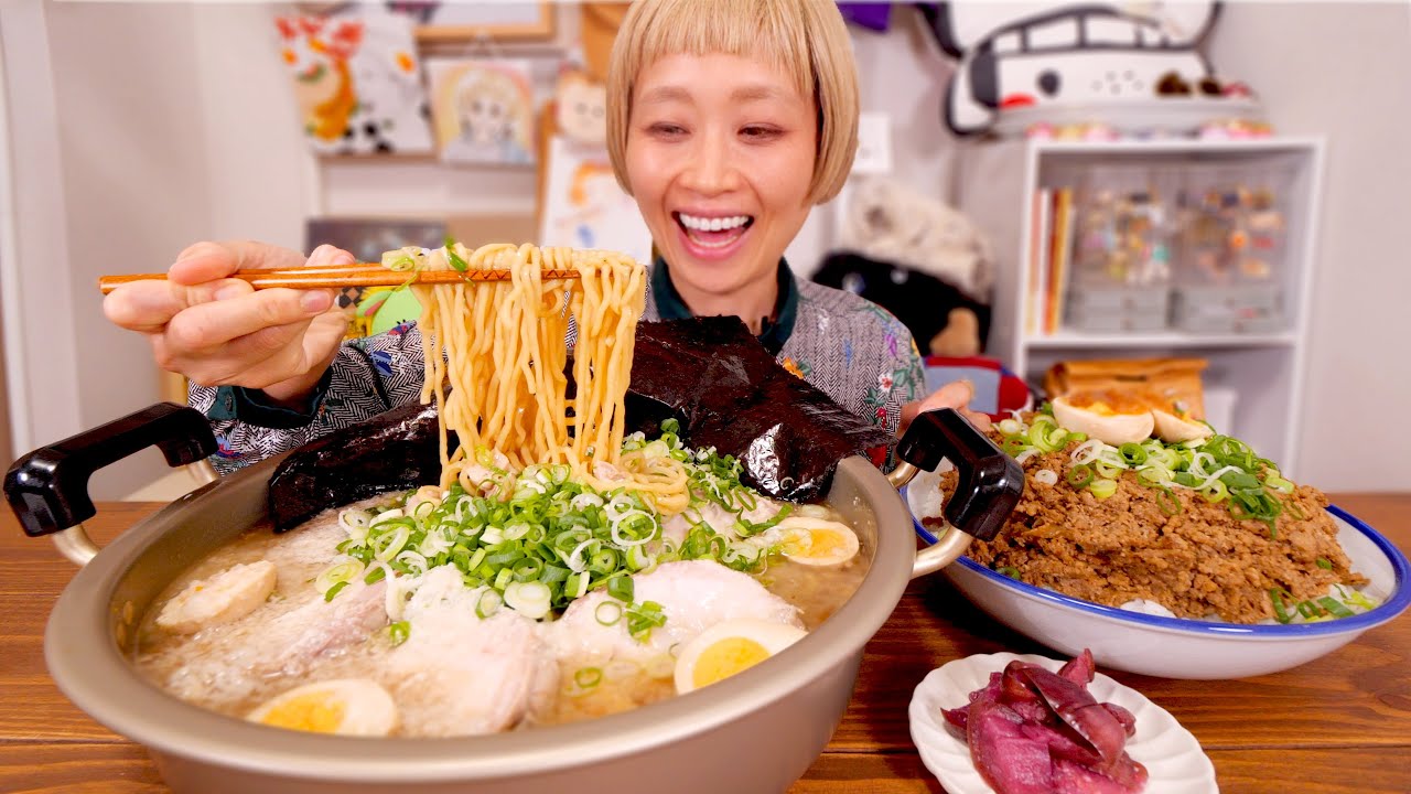 【大食い】背脂ジャバジャバ。味噌ラーメン定食の試作で出来上がったものがこれになります。発酵調味料に頼りまくっていい感じにしたい。【モッパン】【MUKBANG】