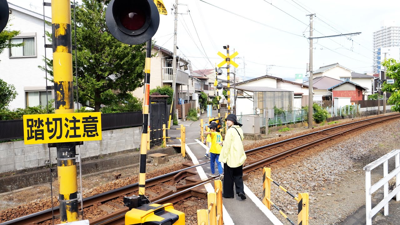 超細い踏切 伊豆箱根鉄道駿豆線