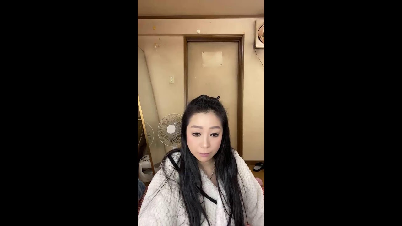 DX東寺劇場・楽屋からライブ配信中！