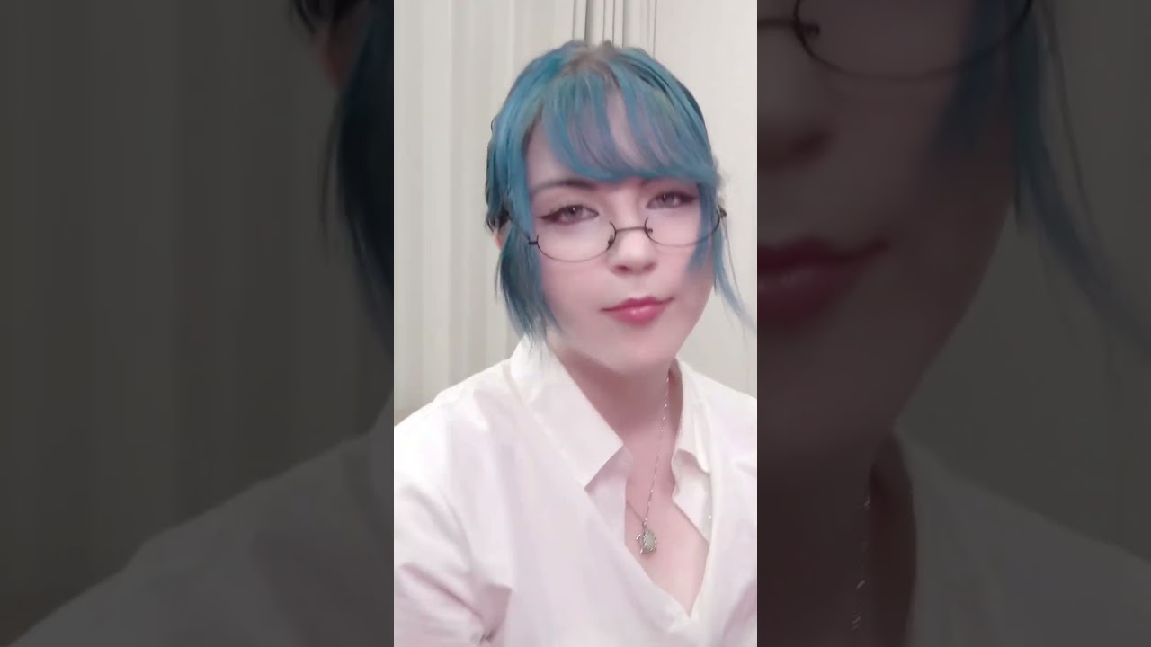 What would you like me to teach you?💙英会話始まるよ〜 #cosplay