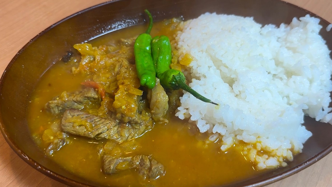 【A wolf in the kitchen】ウルフ、最強のスパイスカレーを作ってみた。