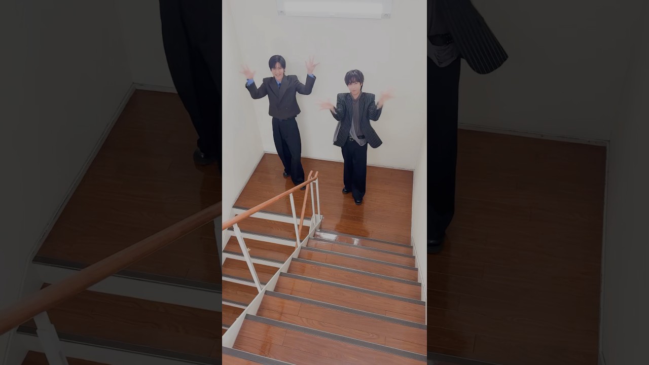 芸術的ジャンプ🕶️❓#カリスマックスチャレンジ#SnowMan #カリスマックス #音故知新#阿部亮平 #目黒蓮