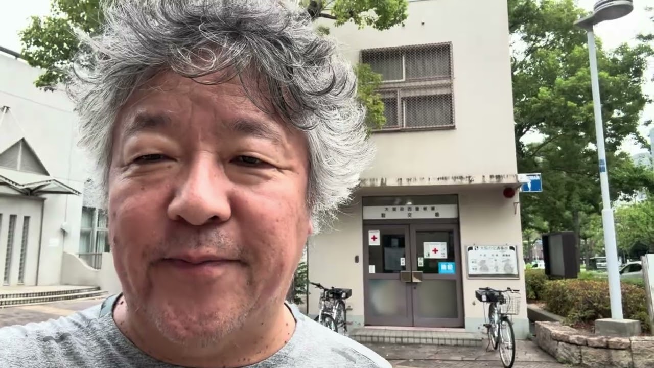 #旅ラン　大阪、靭公園、バラ園とテニスと彫刻と歴史の記憶