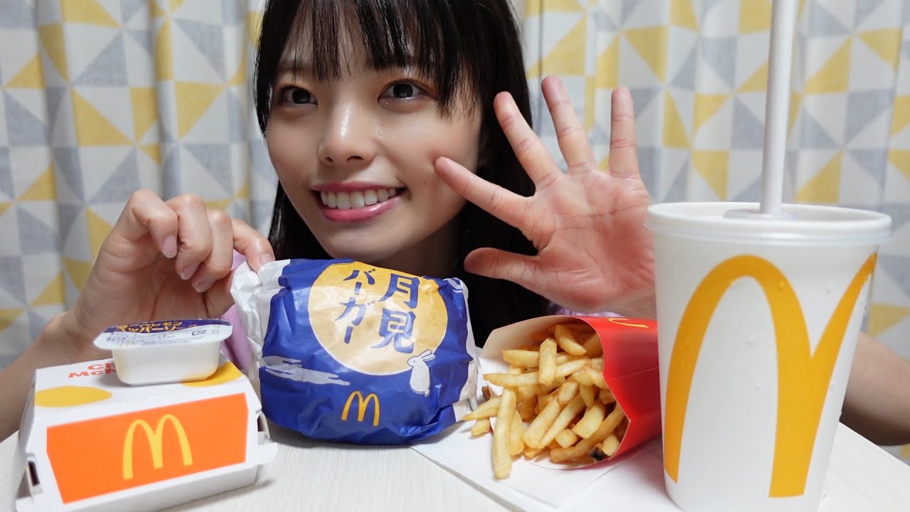 【マクドナルド】月見シーズンやってきたね！！みんなでまんまる！！