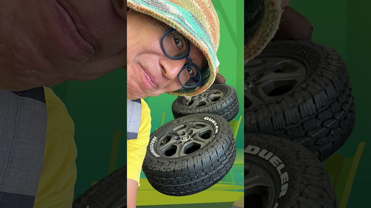 白と黒のレタリング、両側で楽しめるゴツゴツの見た目なのに乗り心地最高！ランクルにつけたらワイルド感max。すげ~タイヤだ　DUELER ALL-TERRAIN A/T 002 TYPE G #PR