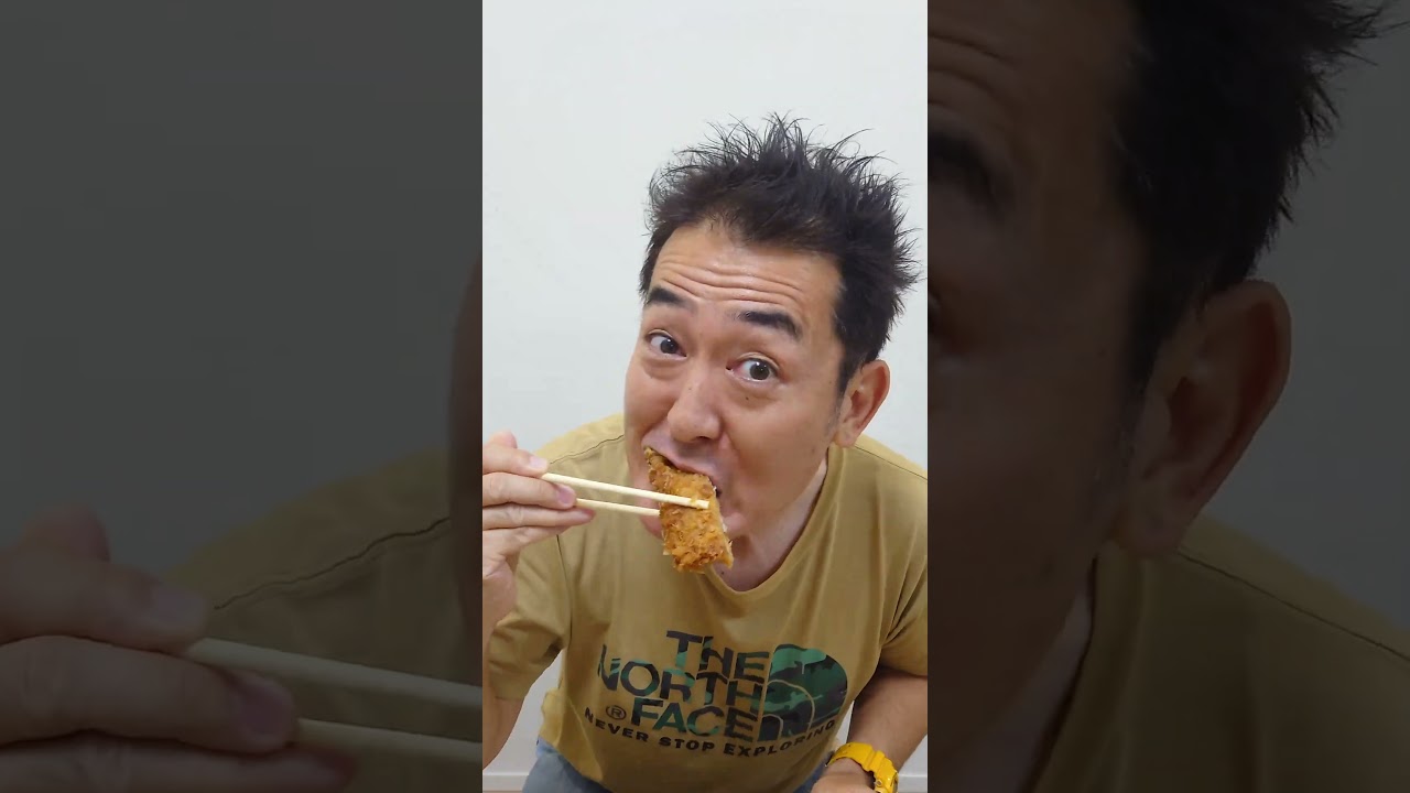 【テツandトモ】お弁当シリーズ。ボリューム満点！｢富金豚｣とんかつ弁当をいただいた！#テツandトモ ＃富金豚＃お弁当シリーズ＃Shorts