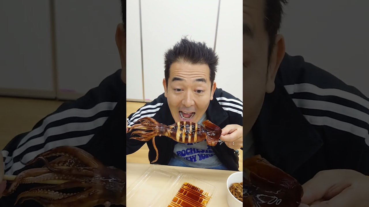 【テツandトモ】福島県で太麺「なみえ焼そば」と、特大！足付き「いか串焼き」をいただいた！#テツandトモ ＃なみえ焼そば＃いか串焼き＃テツトモ＃Shorts