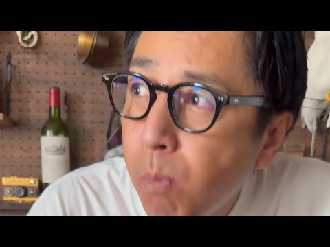 チャーハンを作る男