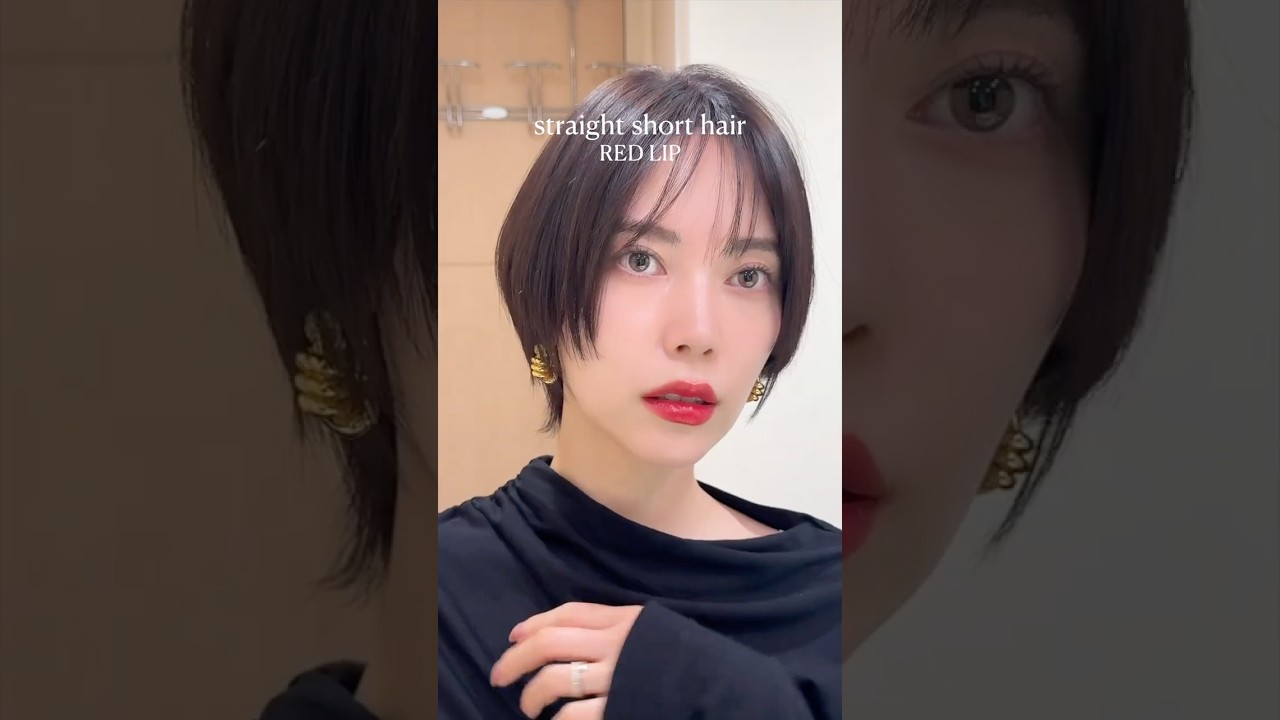 straight hair × RED LIP