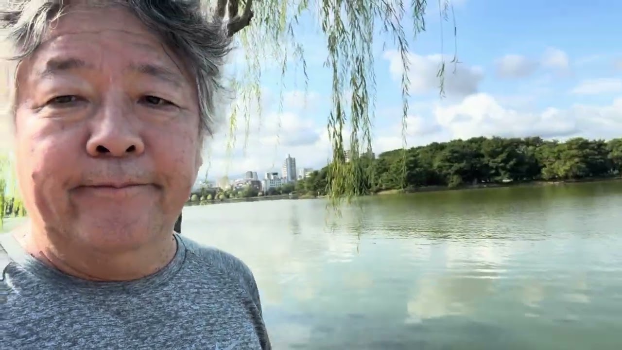 #旅ラン　さわやかな秋晴れ、福岡天神から大濠公園まで走る。２０２５年１０月出走。