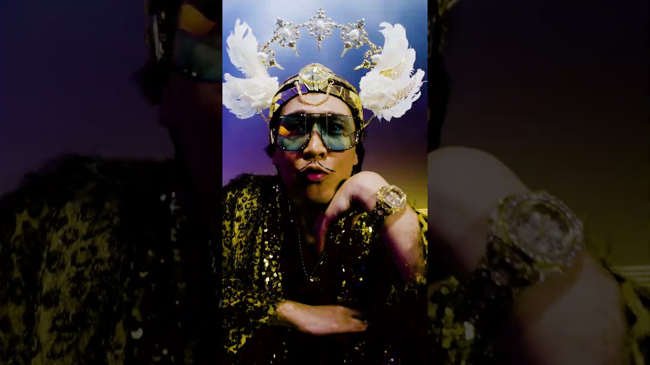 Many Many Money (More More Money Ver) / PIKOTARO(ピコ太郎)