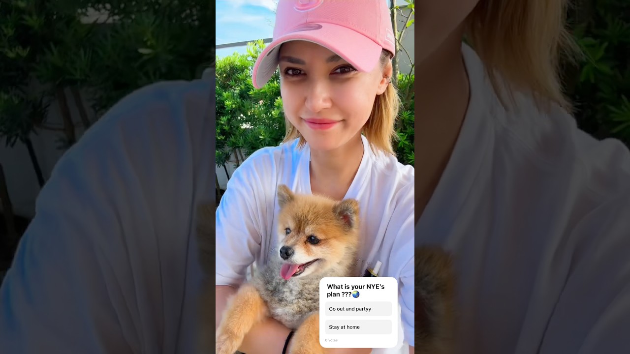 Today is the last day of 2025!!! What are your plans for the NYE&NY?? #mariaozawaofficial